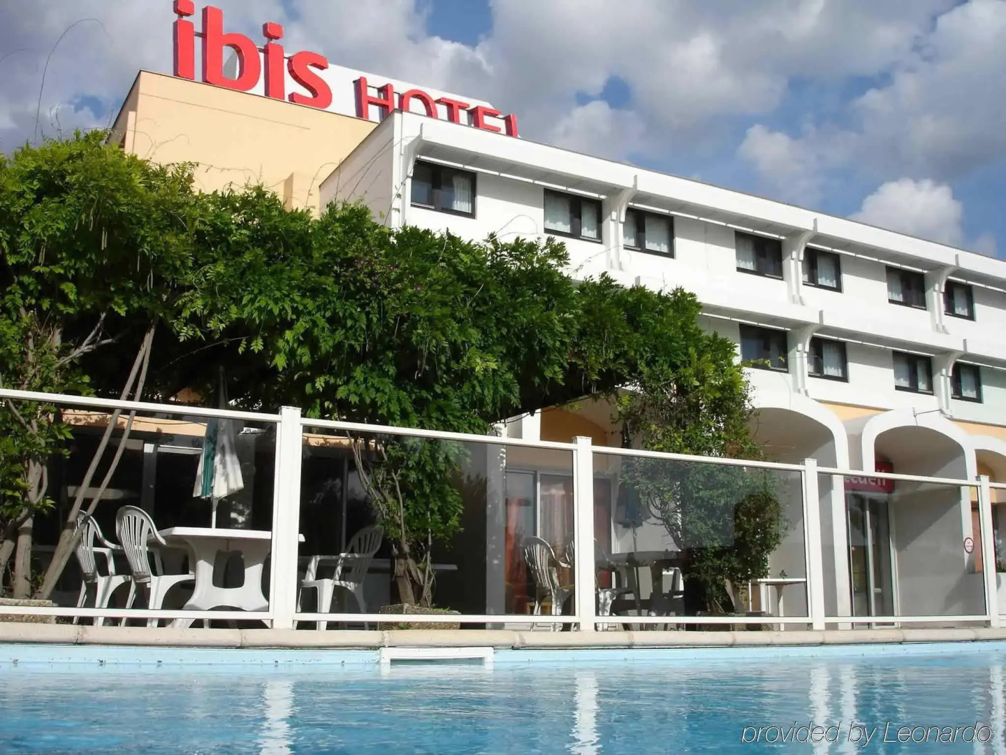 ibis Nimes Ouest
