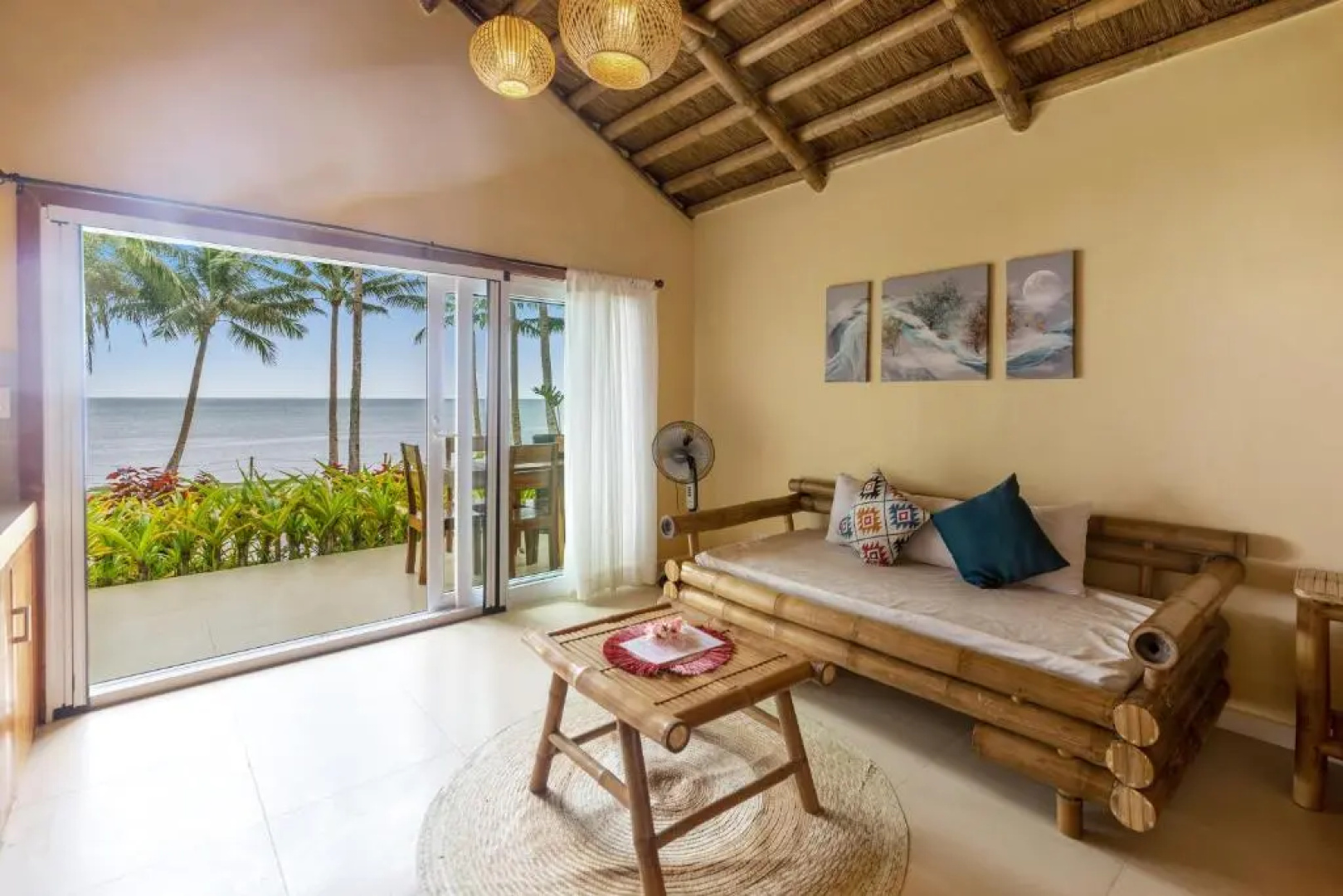 Antique Amor Bungalows & Villas