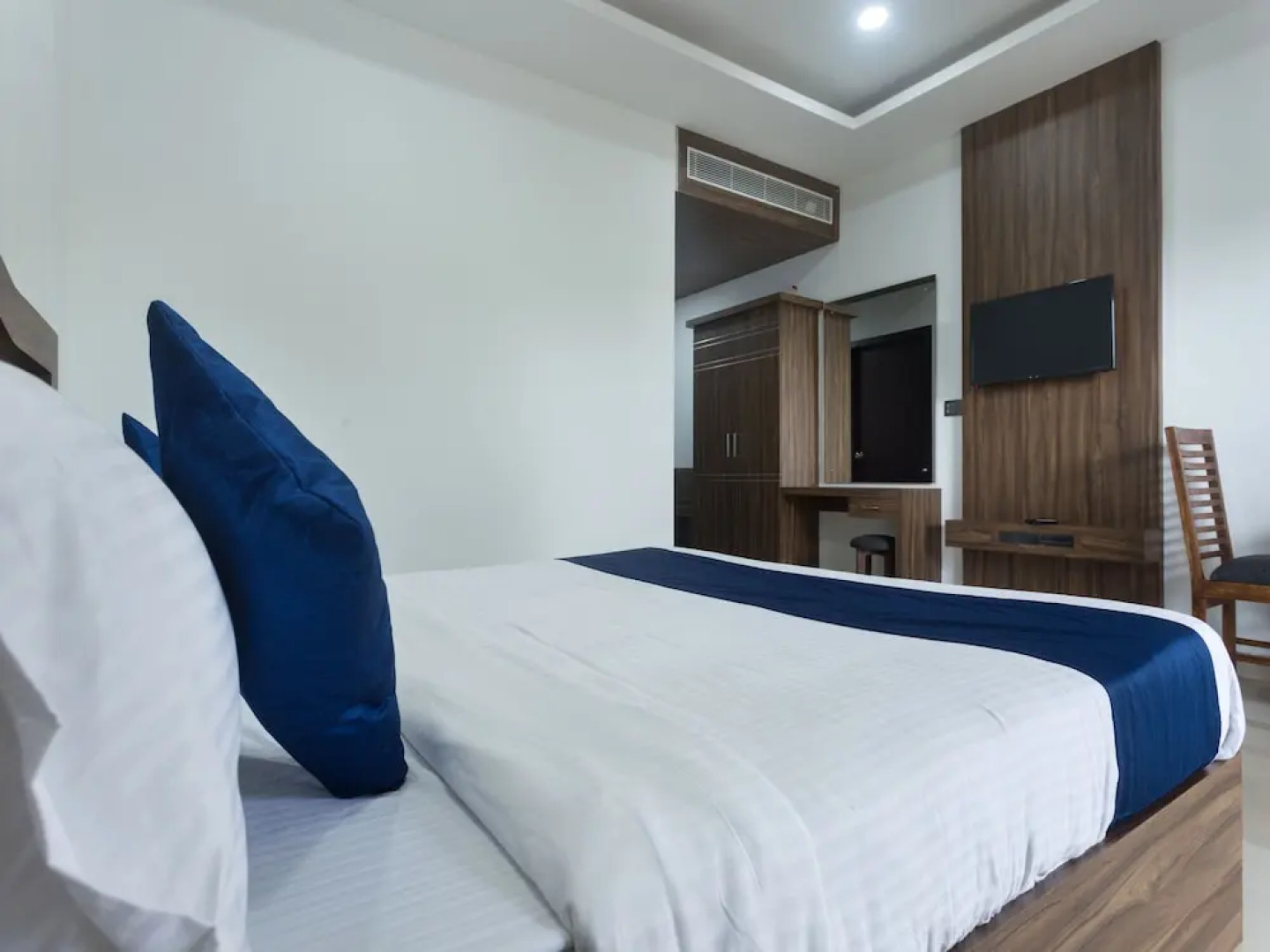 OYO 9678 Hotel Misty Garden