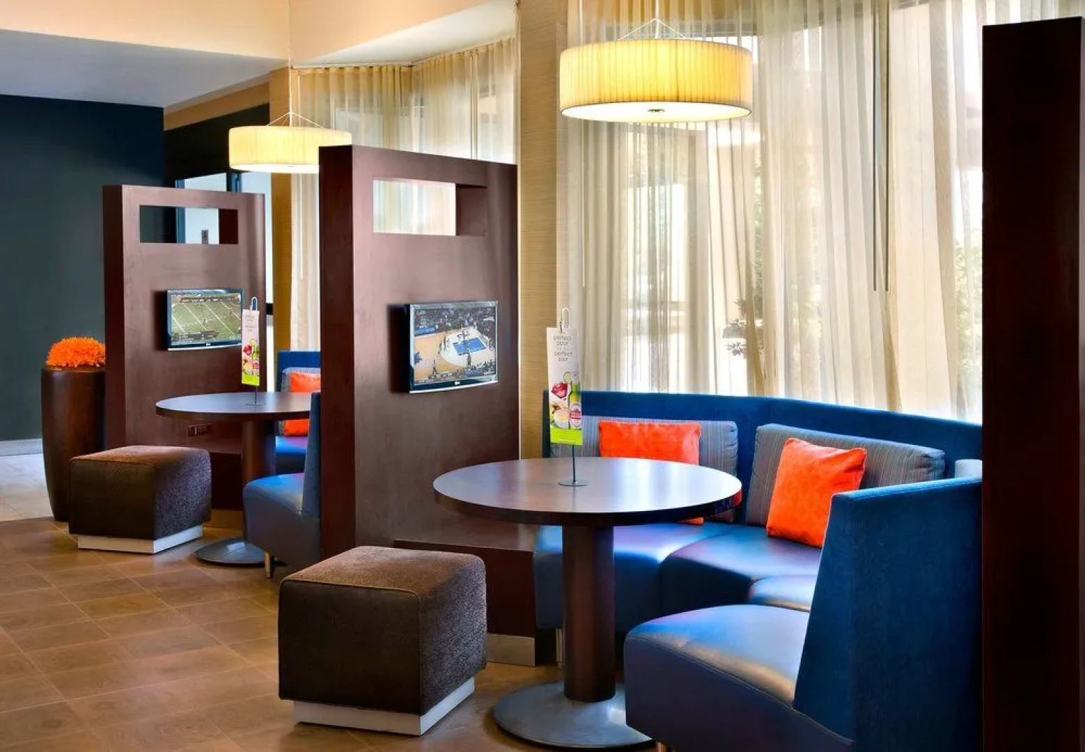 Courtyard Pittsburgh Airport