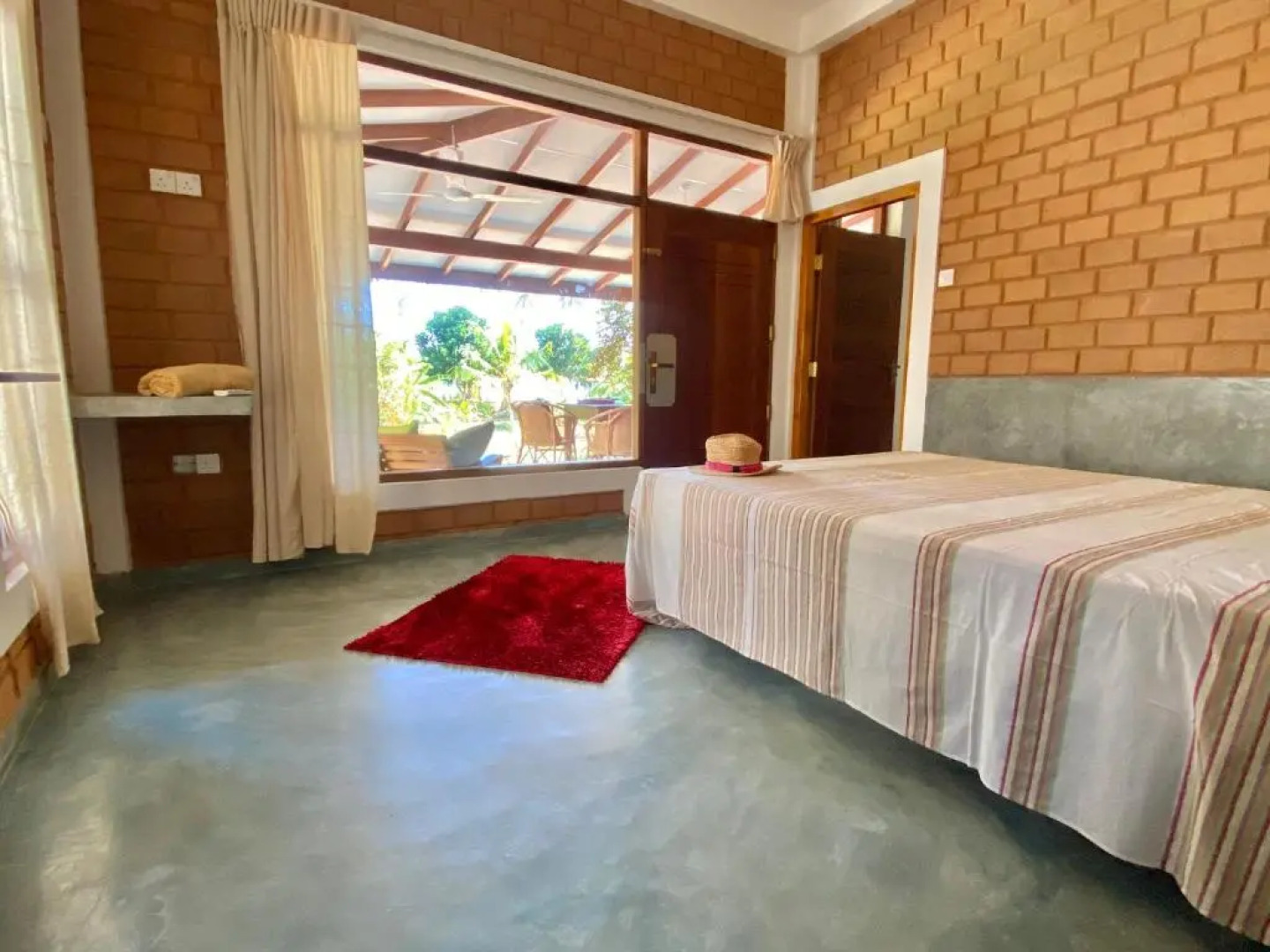 TS2W See More Beach Design Bungalow