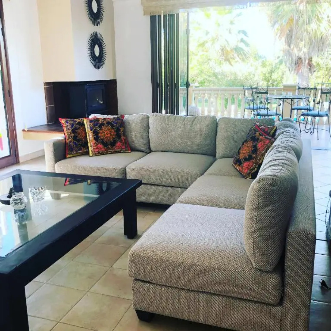 3 Bed Villa with Private Pool