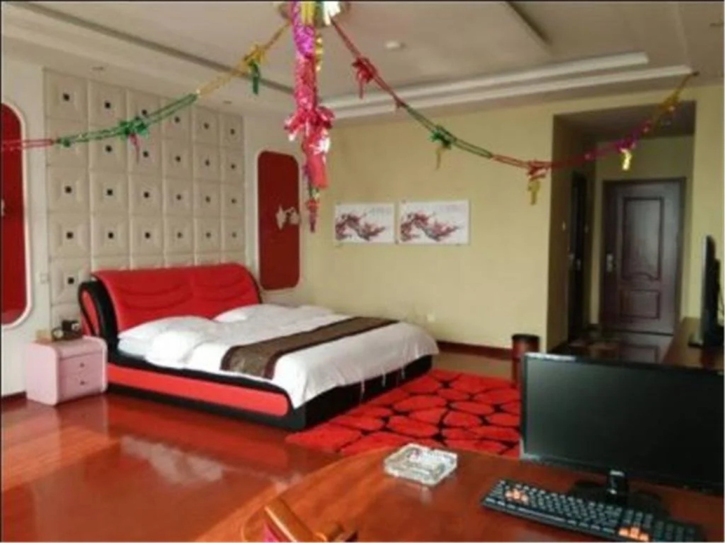 Dezhou Pingyuan Zhongtai Inn