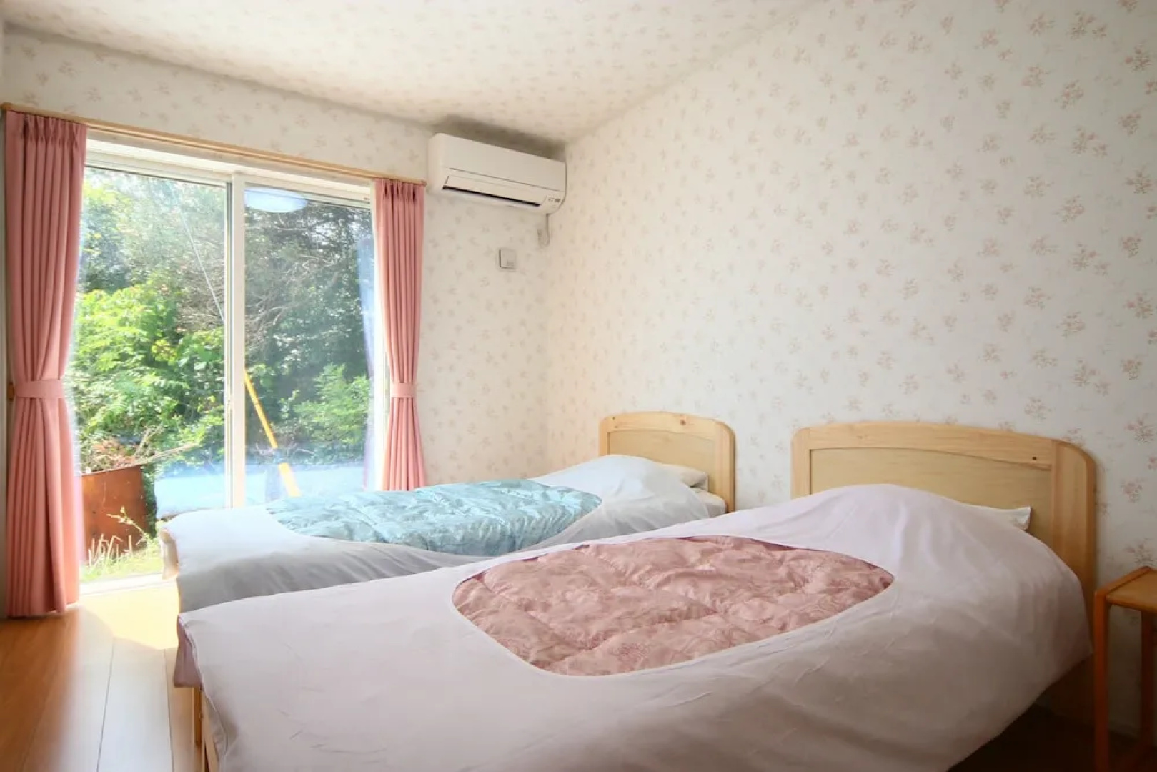 Pension & Condominium Palm Village