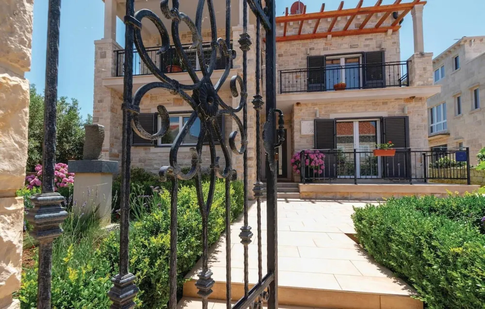 Amazing Home in Lumbarda With Wifi and 6 Bedrooms