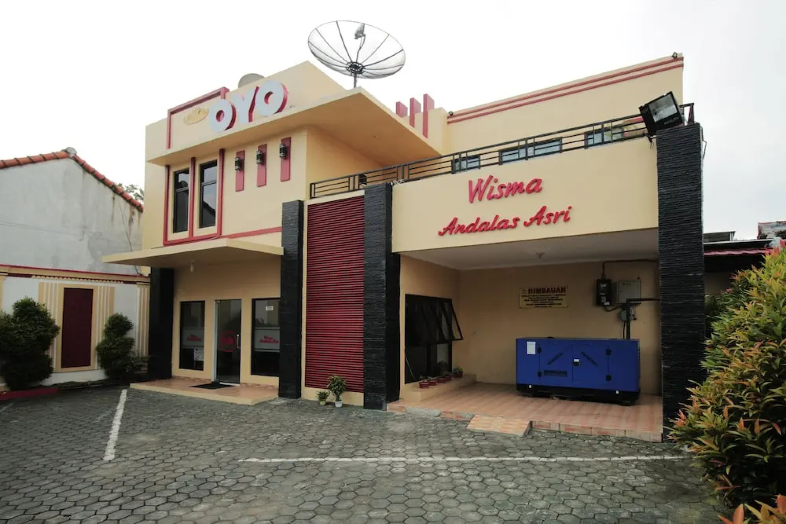 OYO 765 Wisma Andalas Asri Syariah
