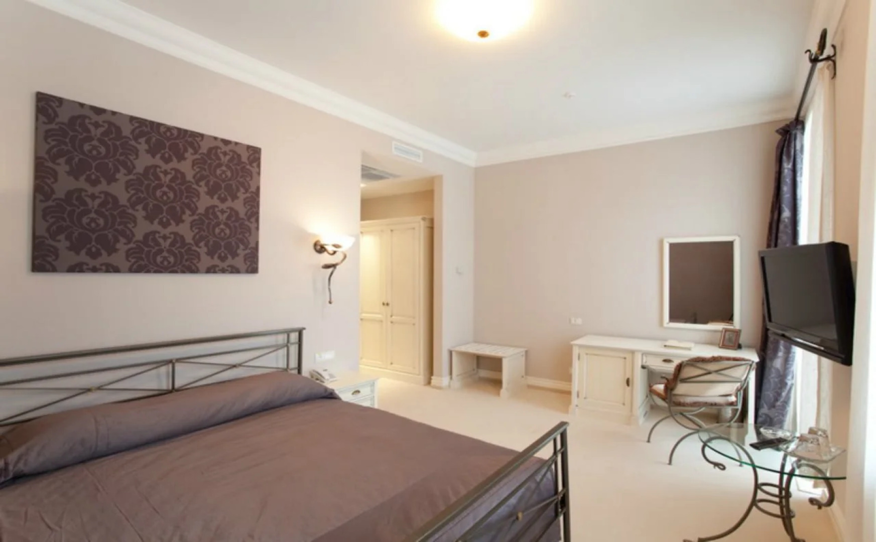 Бест Истерн Палас Дель Мар