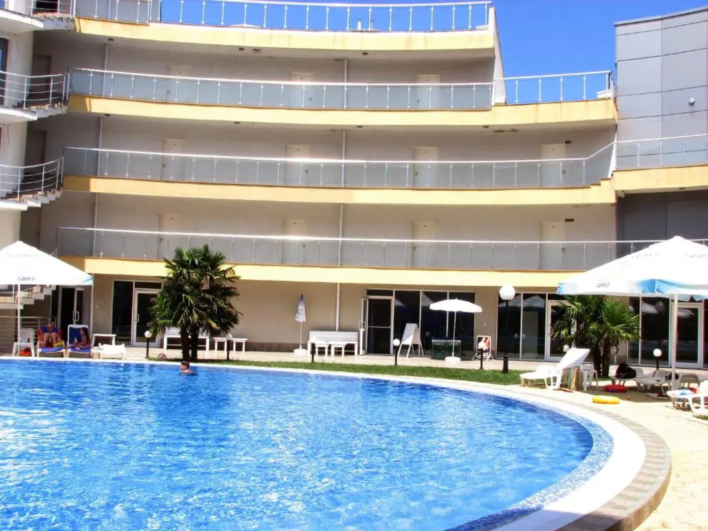 Two-Bedroom Apartment Donika