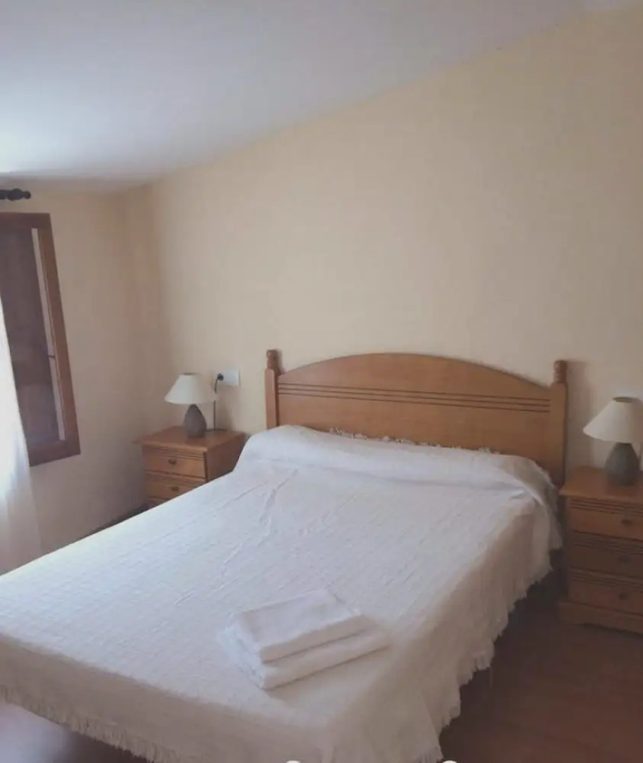 House With 3 Bedrooms in Chulilla, With Balcony and Wifi