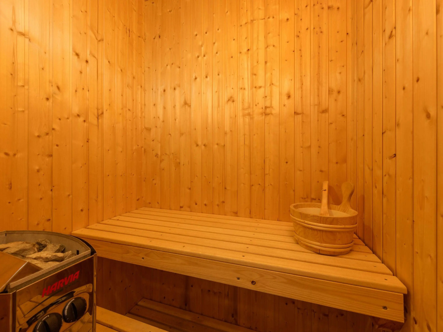 Luxurious holiday home with a bubble bath, on the Baltic Sea