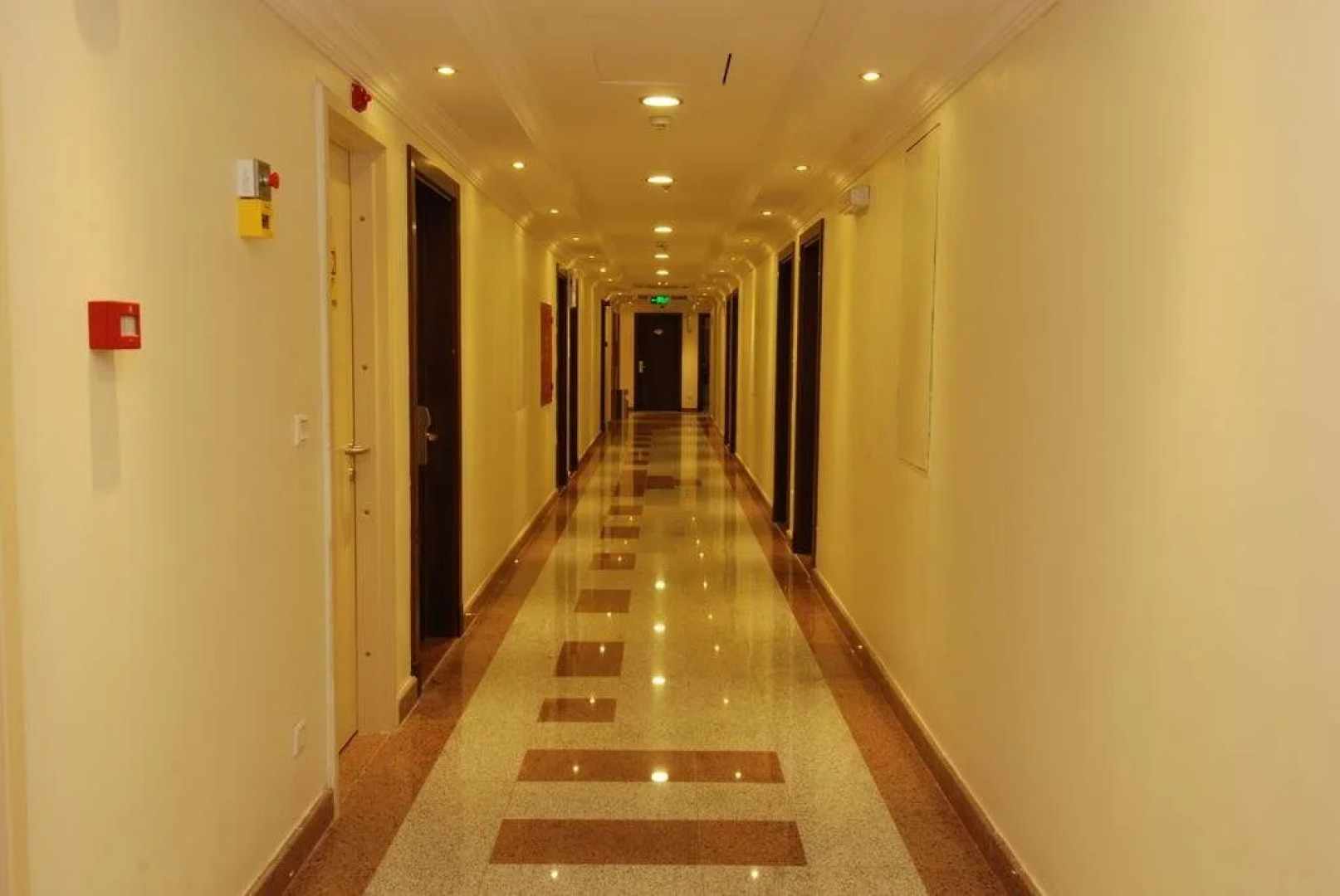 Dar Al Shohadaa Hotel