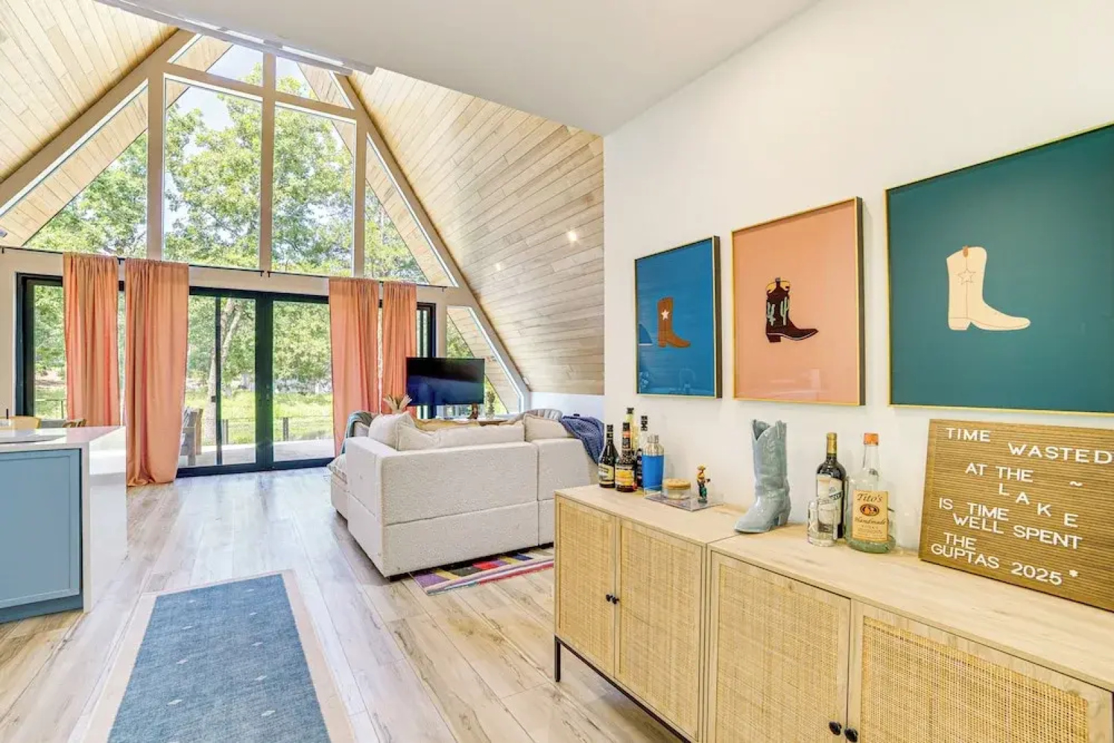 A-frame Cabin w/ Deck Near Cedar Creek Lake