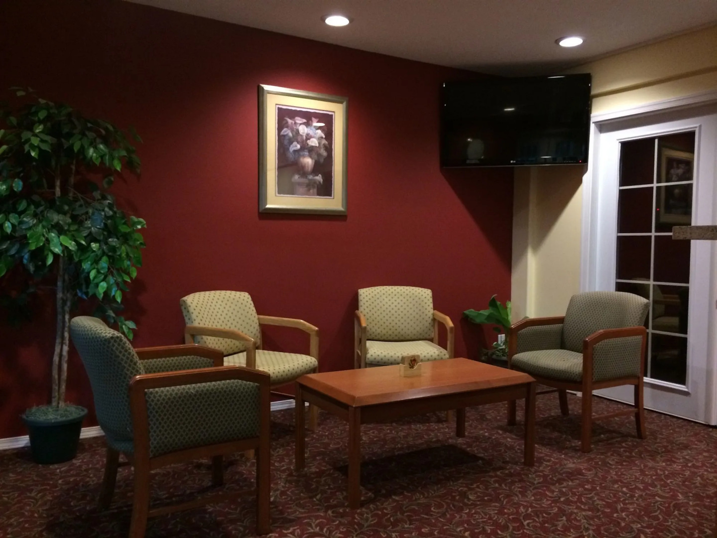 Sahara Courtyard Inn