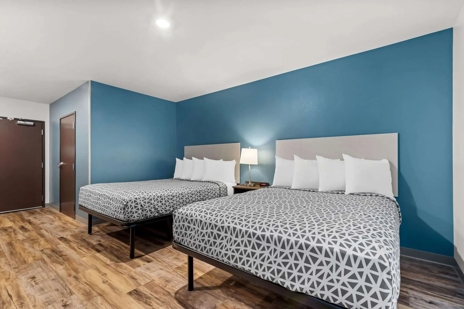 Woodspring Suites Corona