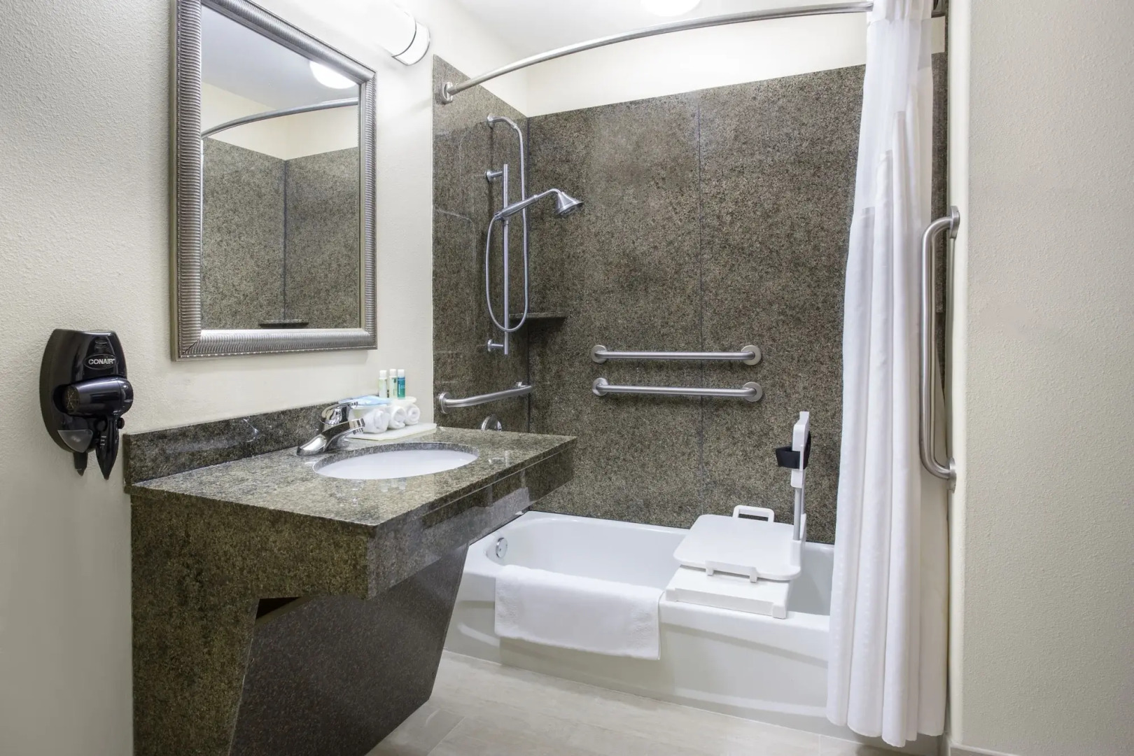 Holiday Inn Express Hotel & Suites Pauls Valley by IHG