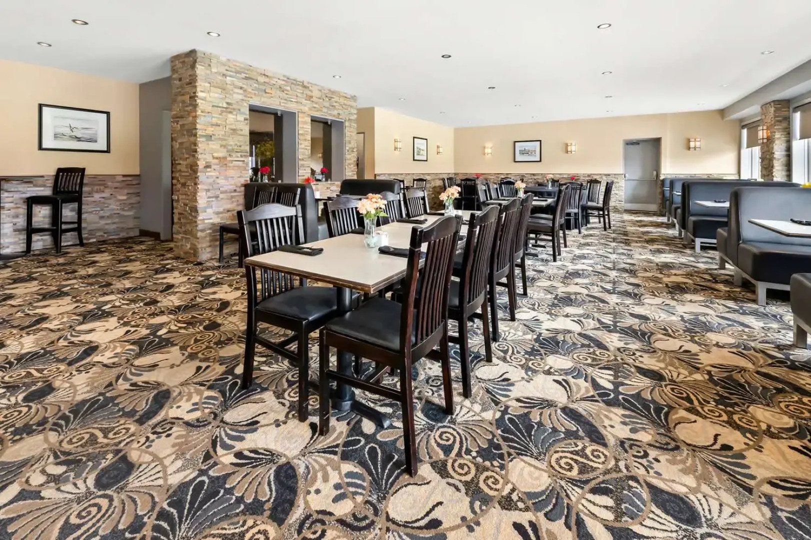 Best Western Plus Nor' Wester Hotel & Conference Centre