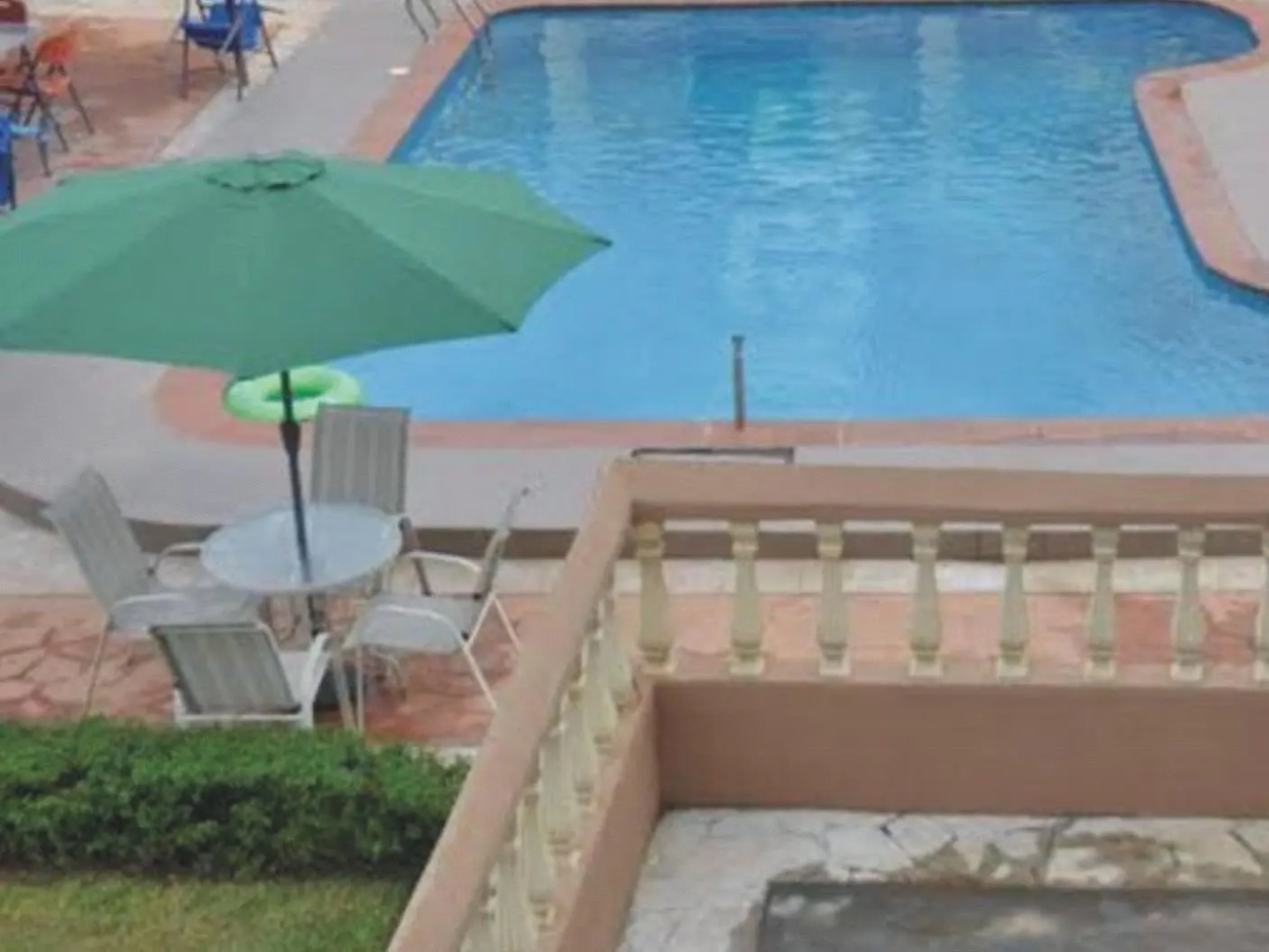 Sheriffyt Royal Hotel And Suites