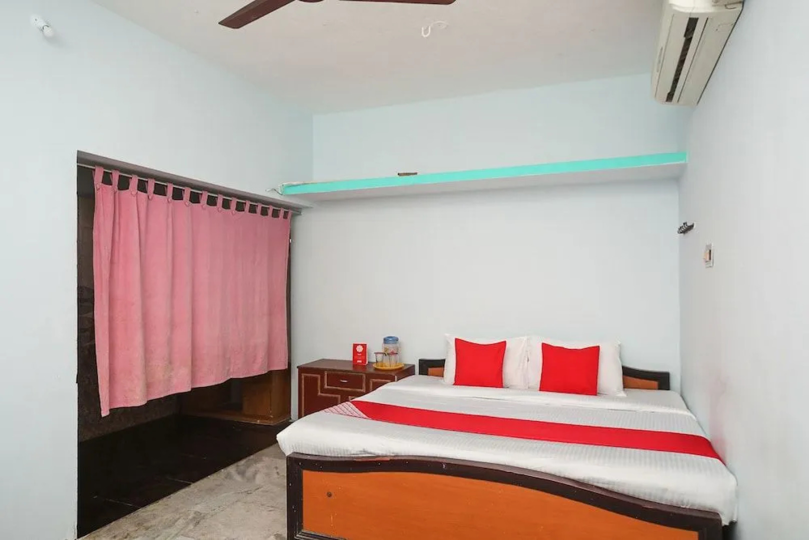 OYO 41072 Hill View Cottages