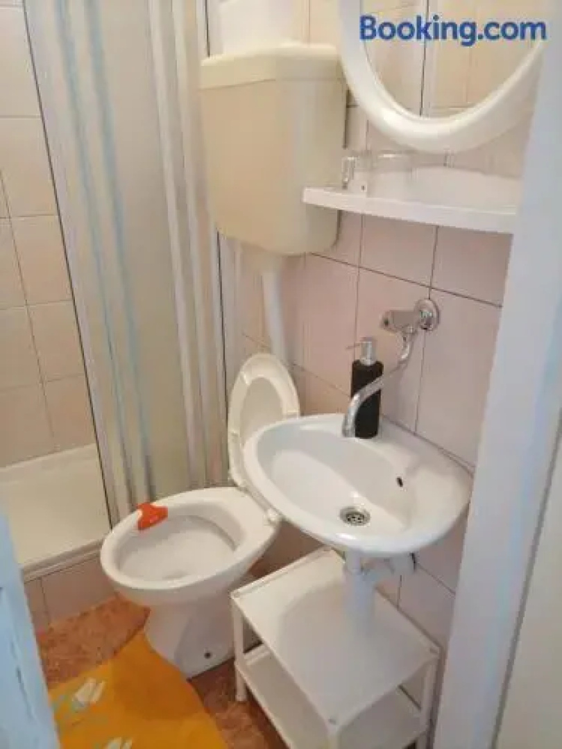 Rooms Mara