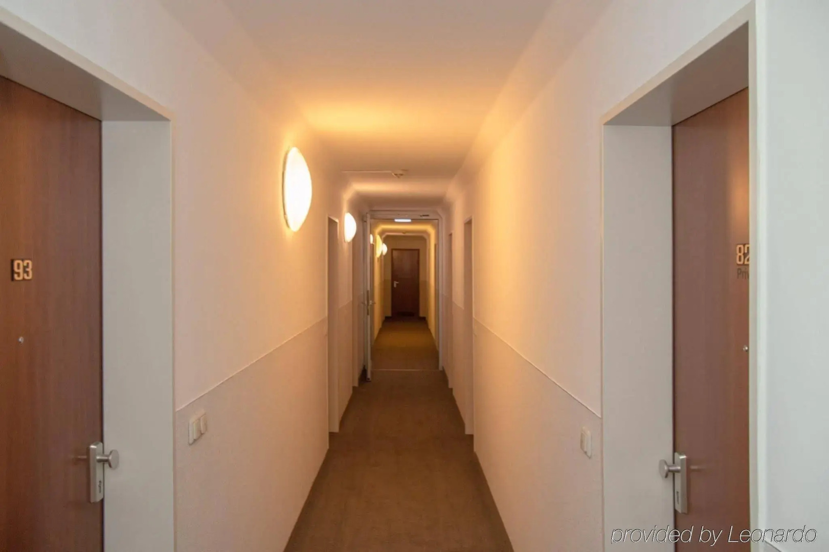 Downtown Vi Vadi Hotel