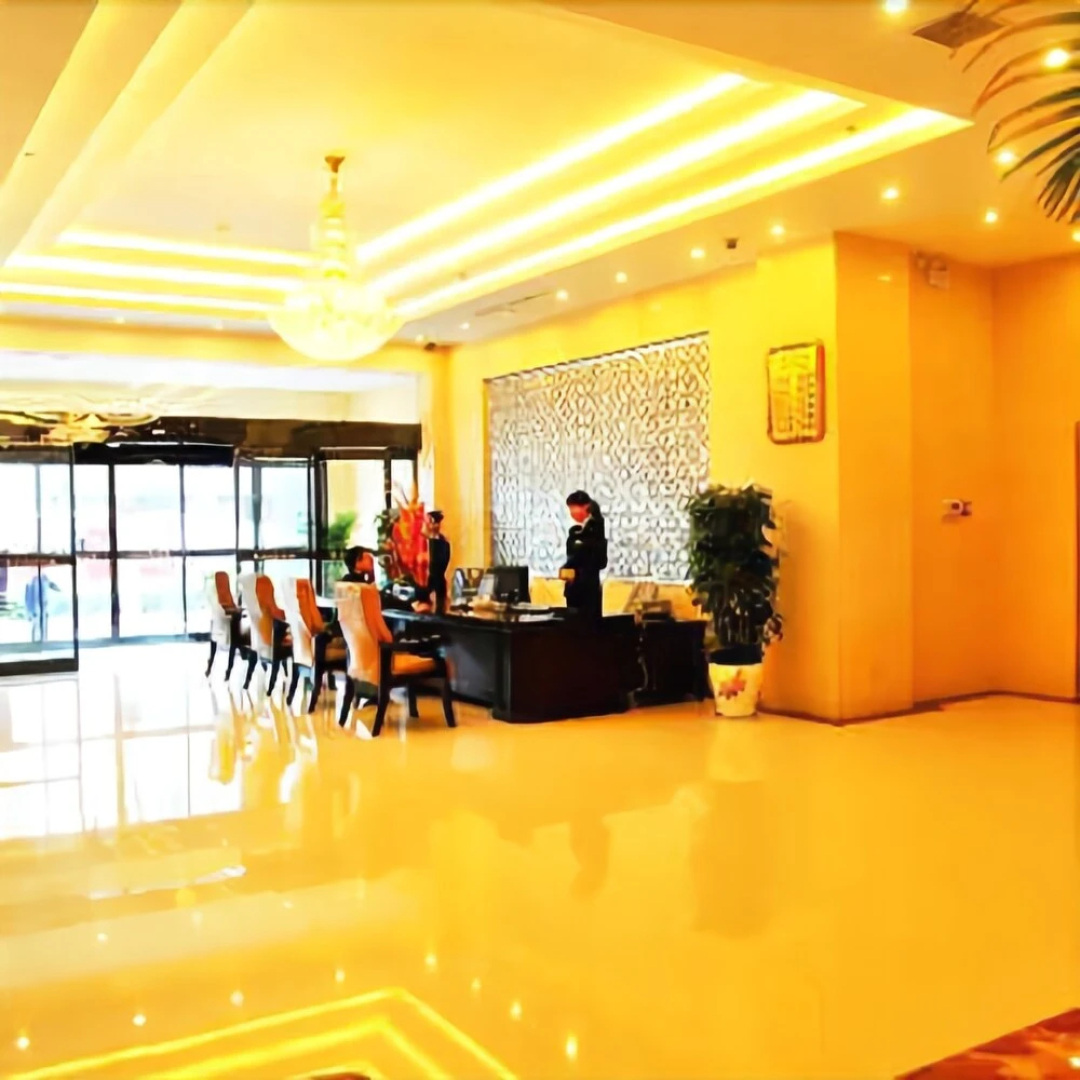 Crown Bussiness Hotel