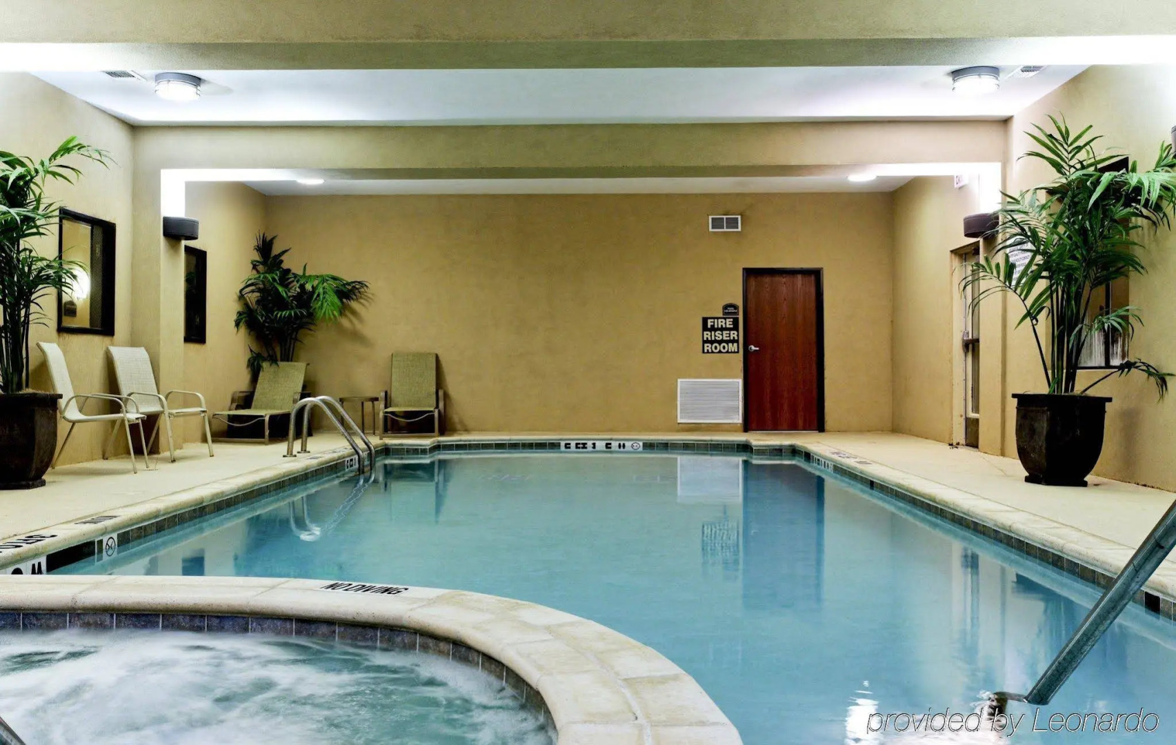 Holiday Inn Express Hotel & Suites Burleson/Ft. Worth by IHG