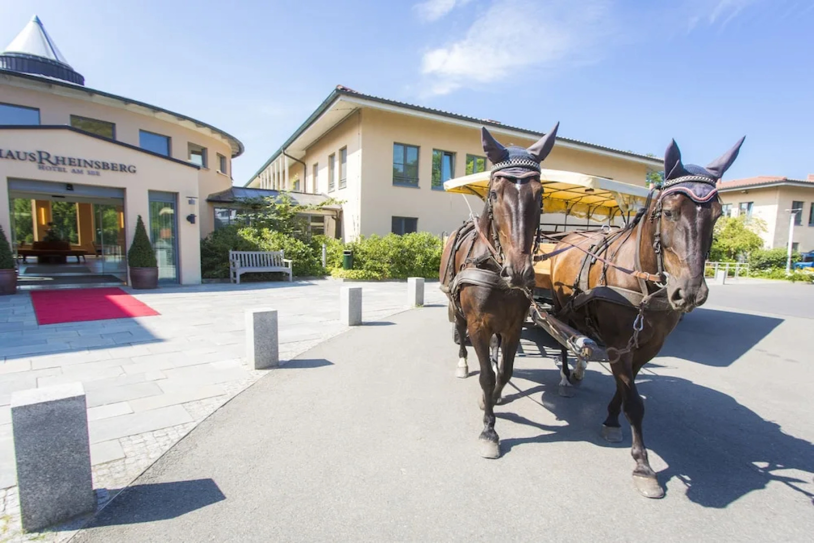 HausRheinsberg Hotel am See