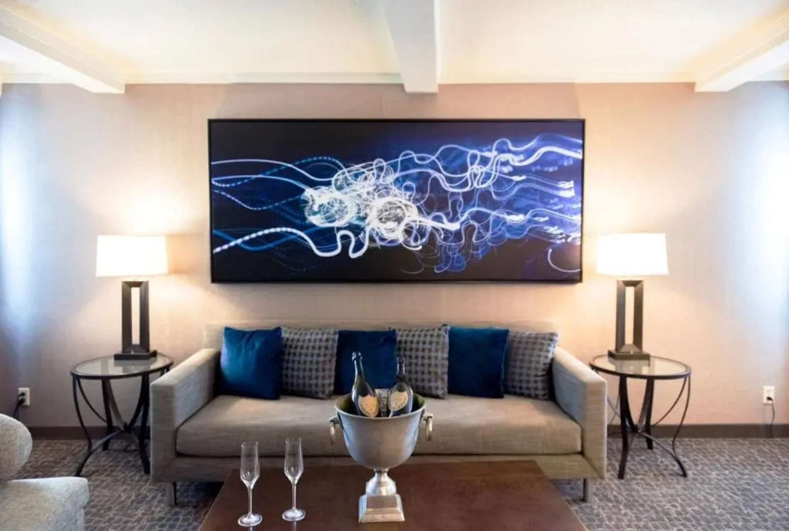 Holiday Inn Long Beach Airport Hotel and Conference Center by IHG