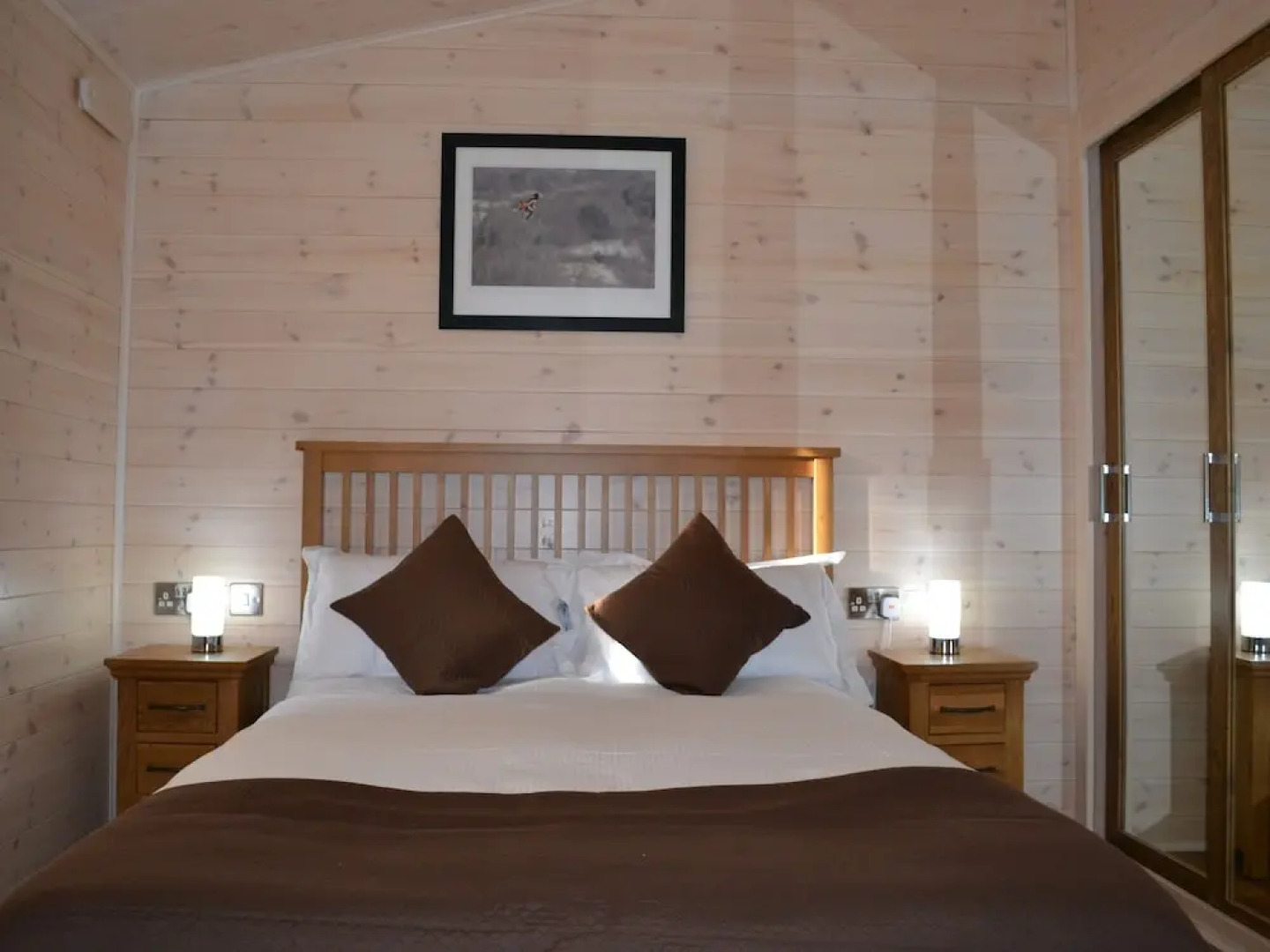 The Chiltern Lodges at Upper Farm Henton