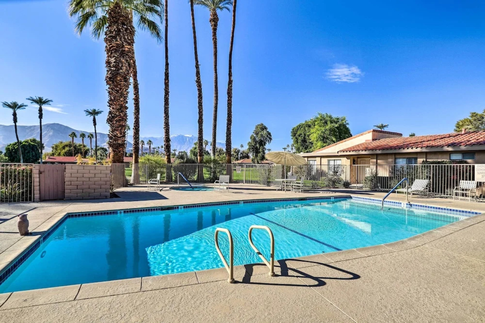 Resort Amenities: Rancho Mirage Country Club Home