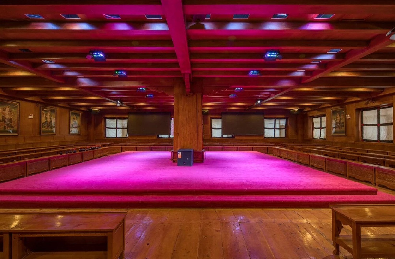 Shangri-La Balagezong Shuizhuang Hotel