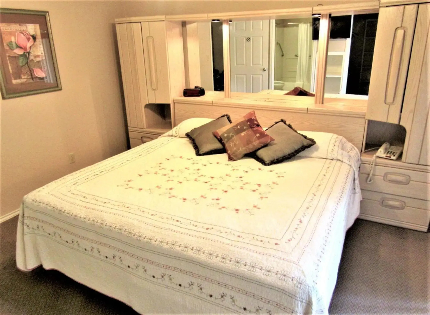 Victoria Palms Inn & Suites