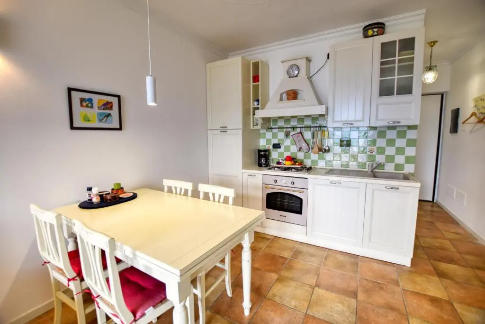 Bello Pianello 2-Bedroom Apartment