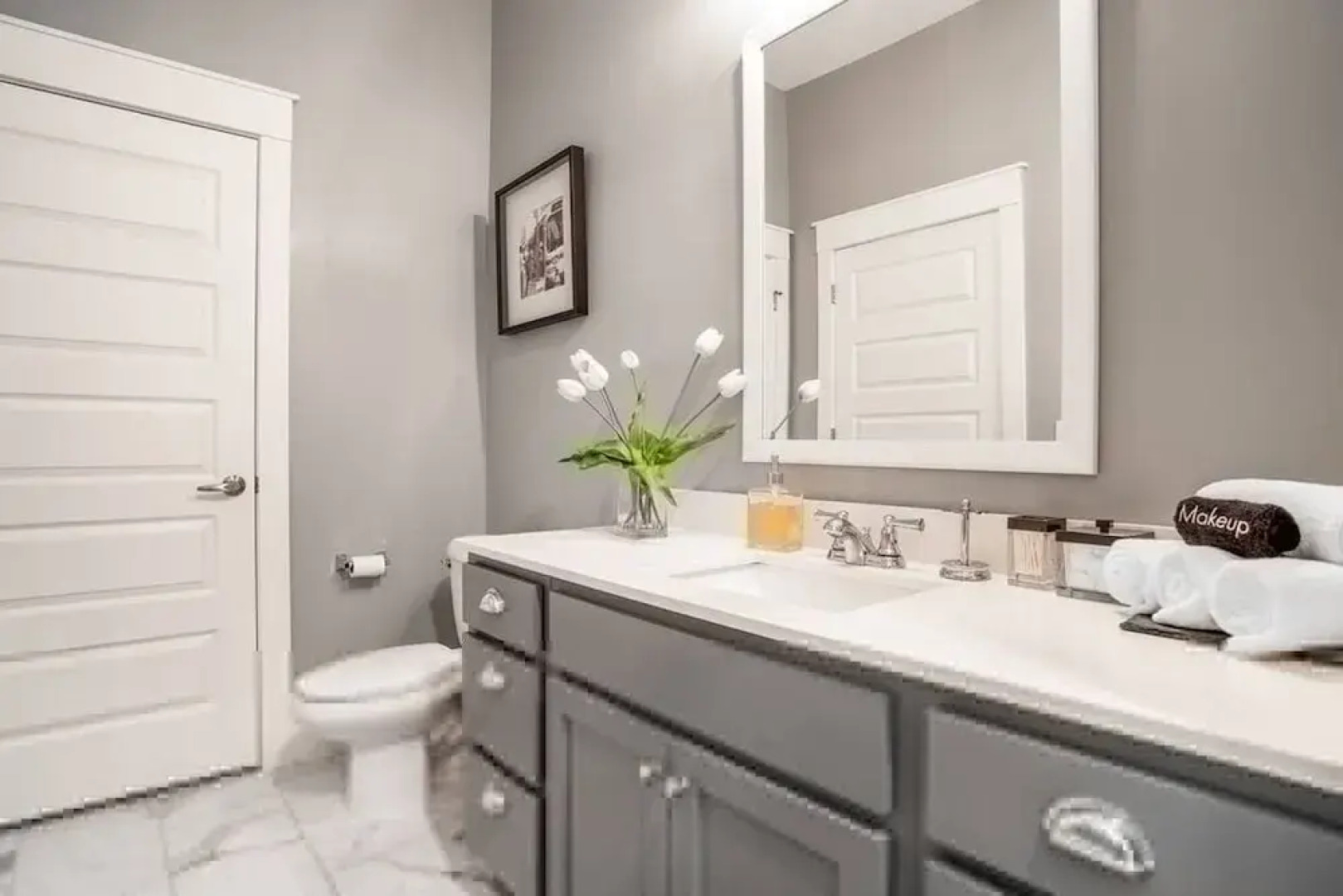 Luxury Apartment Near Emory Hospital University