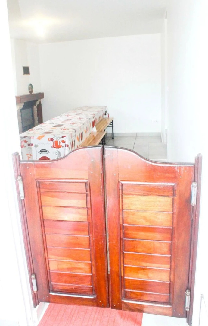 House With 2 Bedrooms in Cilaos, With Enclosed Garden - 42 km From the Beach