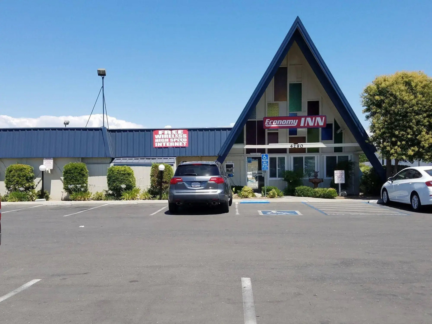 Economy Inn Fresno Yosemite