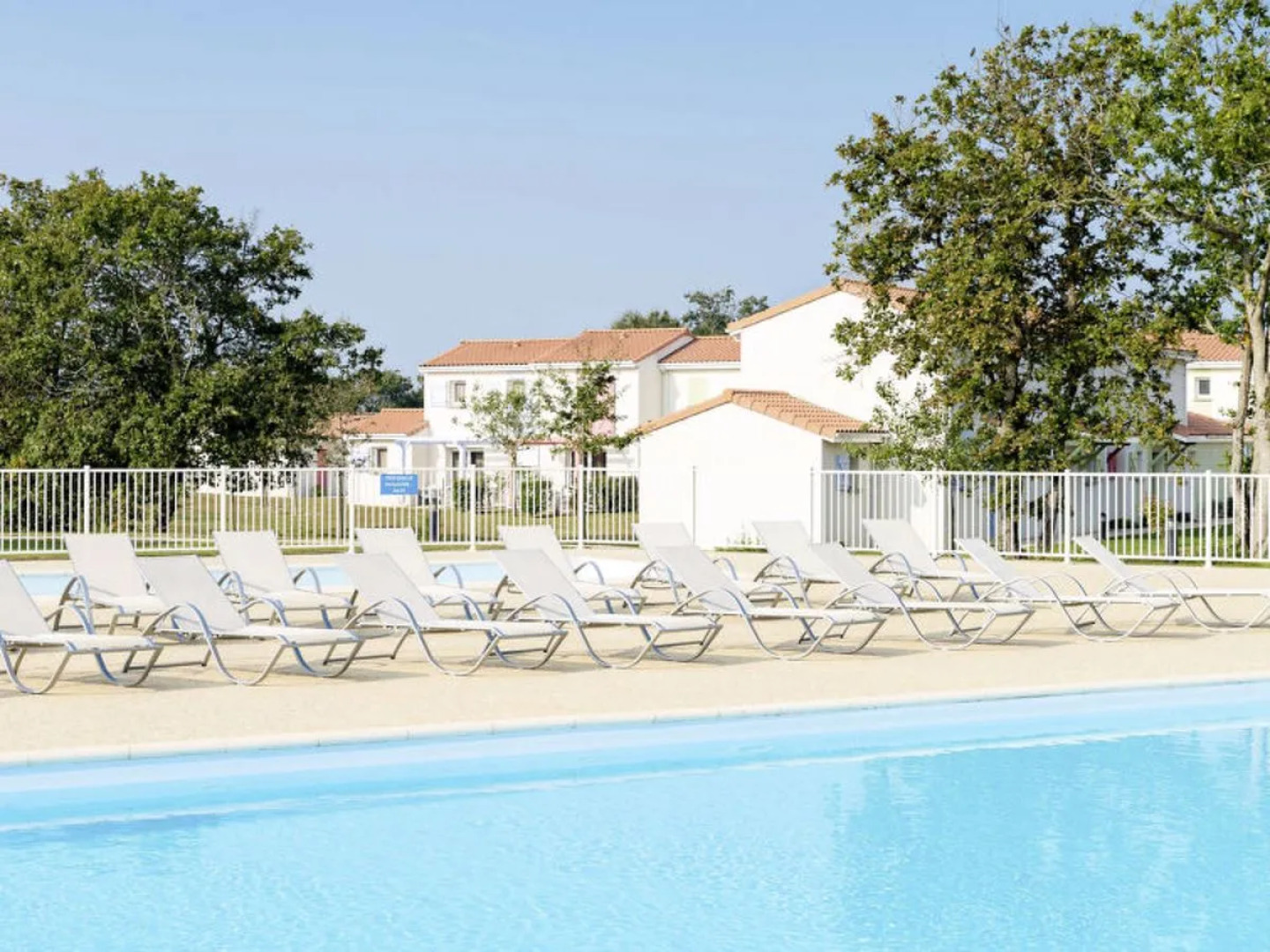 Le Village de la Mer