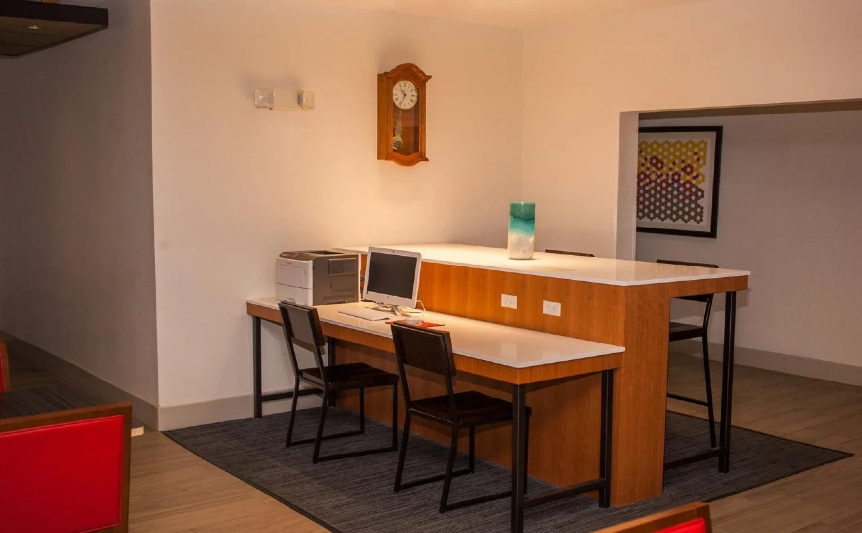 Holiday Inn Express & Suites Logan By IHG