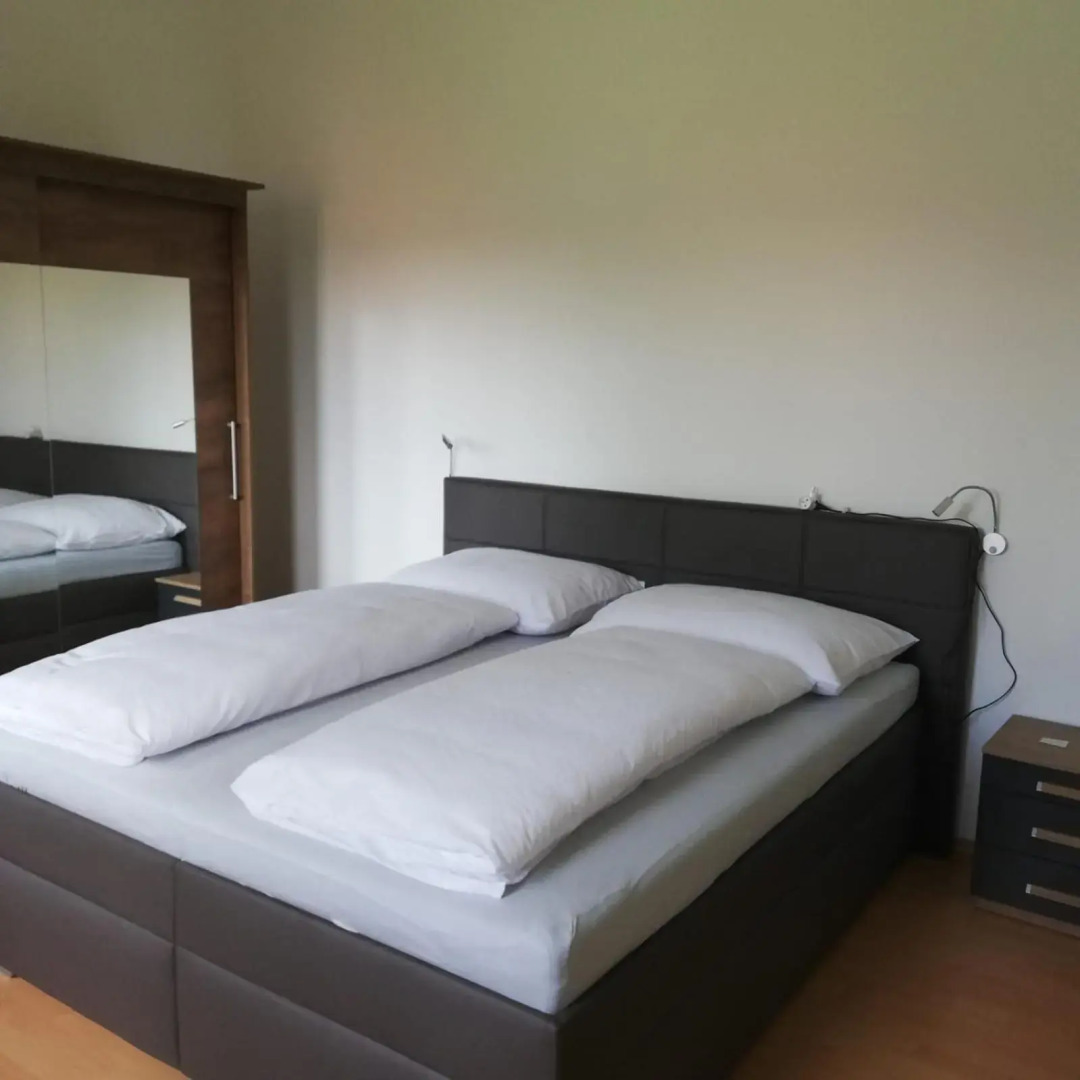 Rezident consult s.r.o.