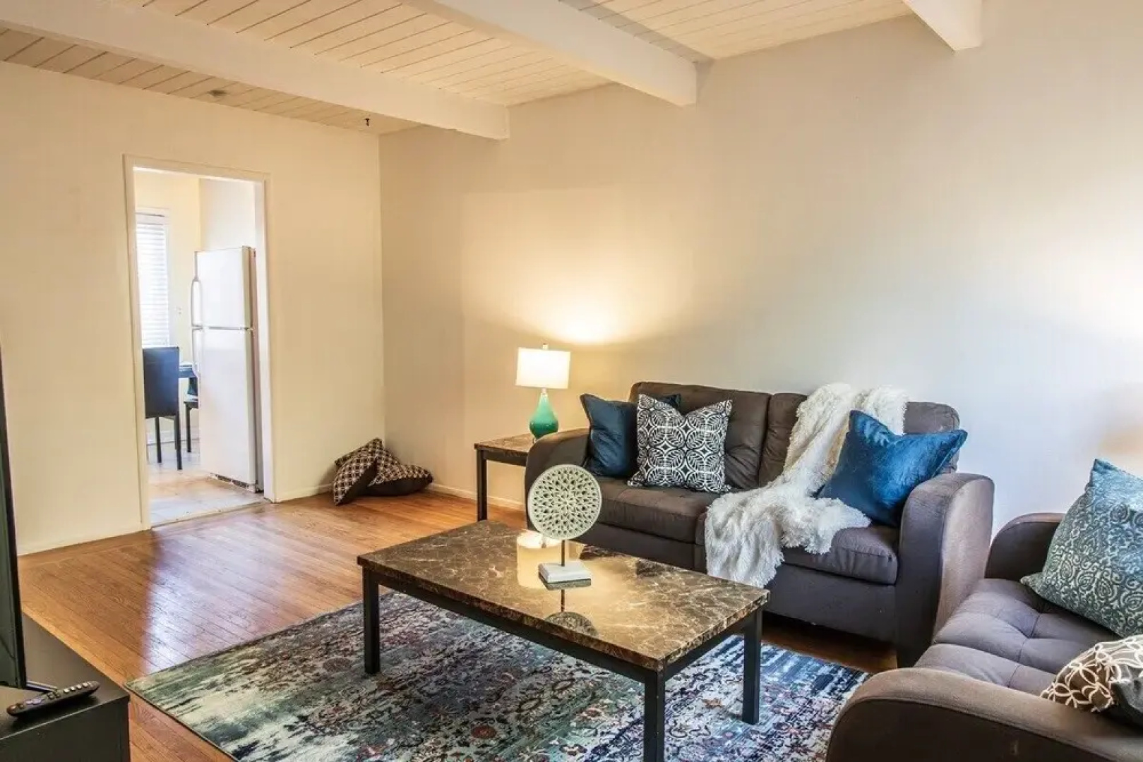 Sunny Two Bed in Richmond