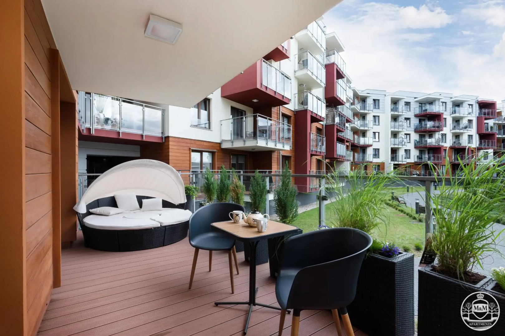 Park Design- Apartments M&M