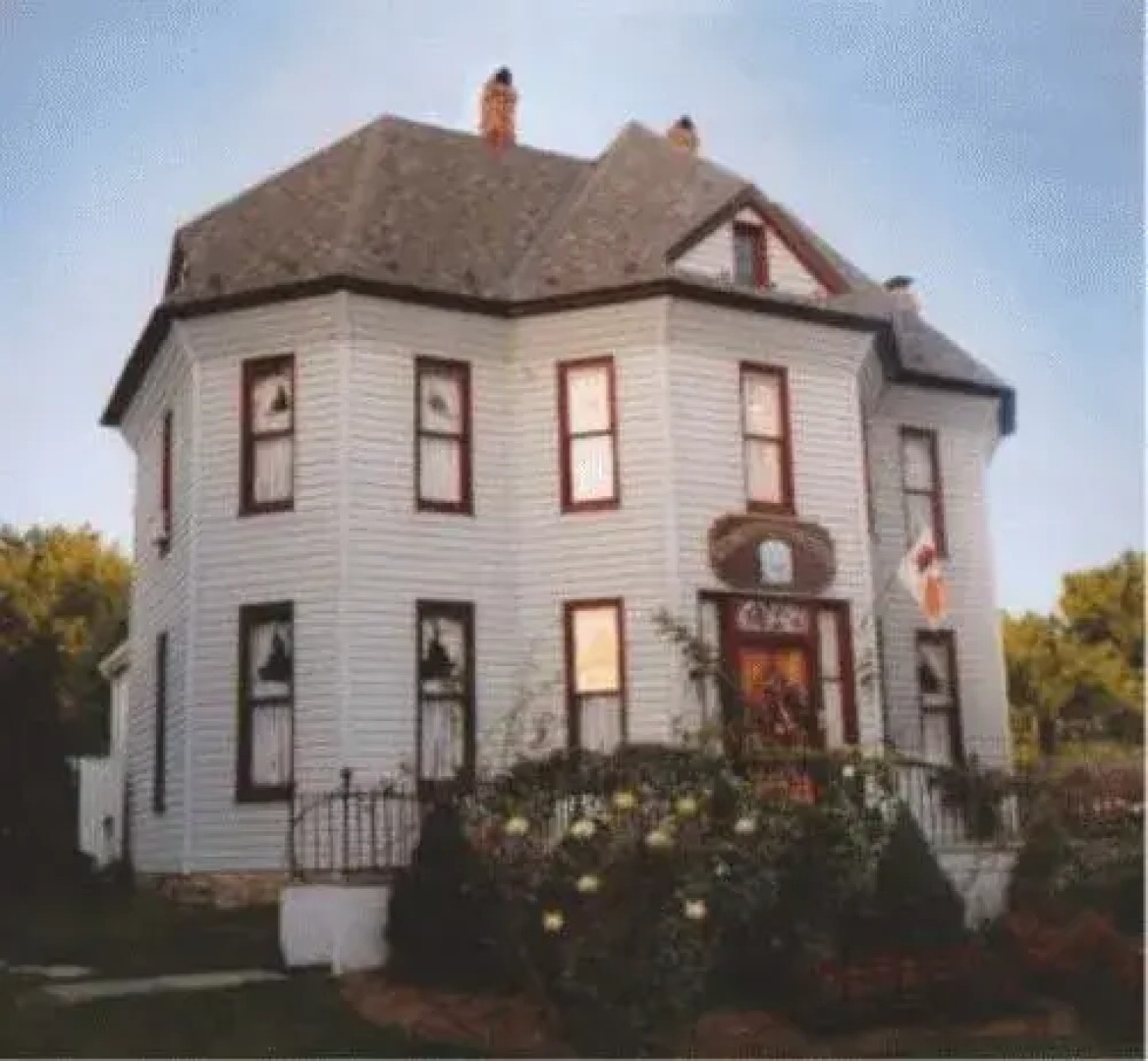 The Woodruff House B&B