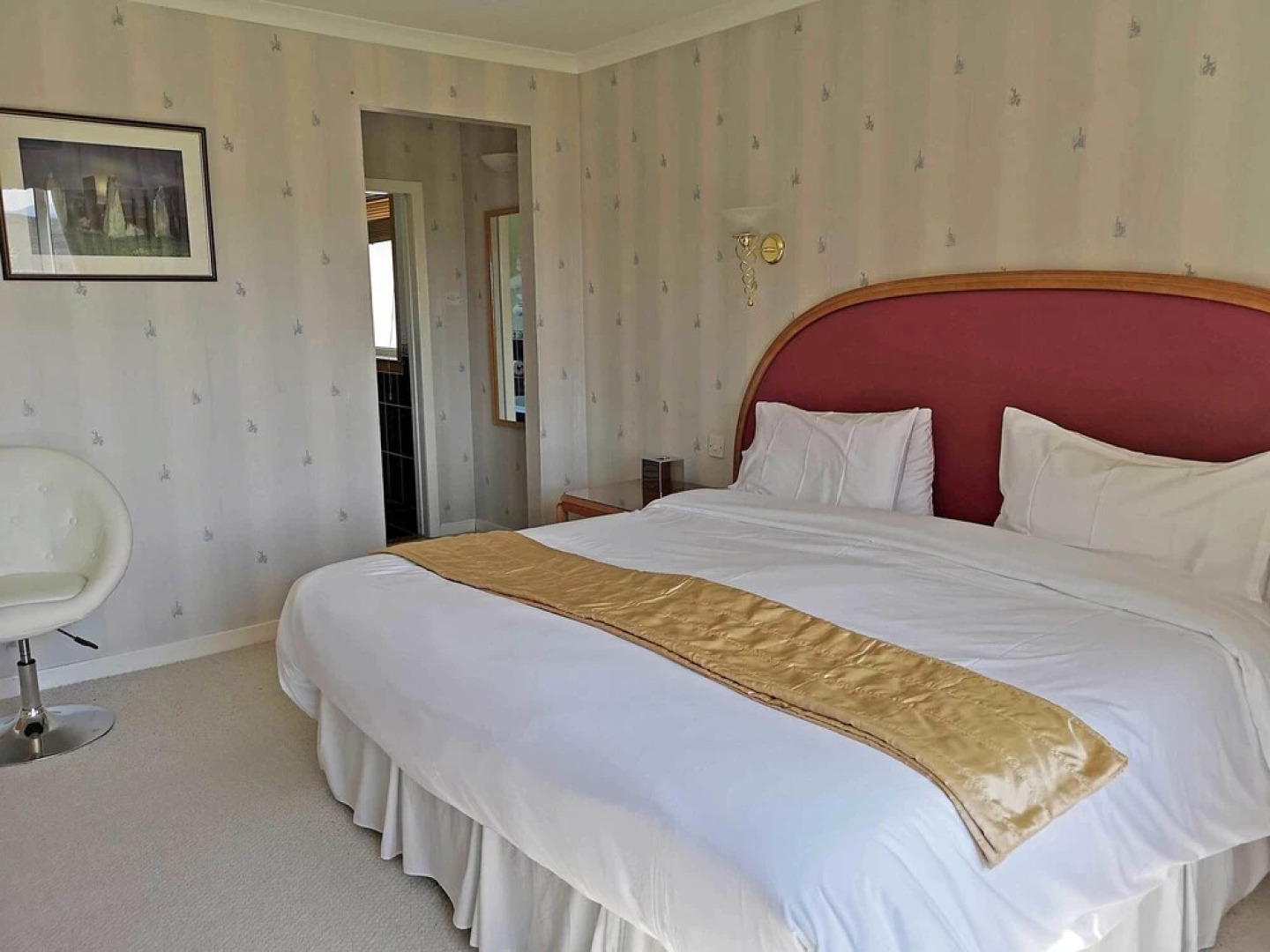 Loch Roag Guest House & Eshcol Guest House