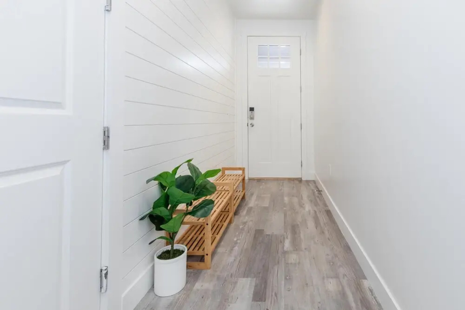 Lakeside Retreat-boat Pk 3br3ba