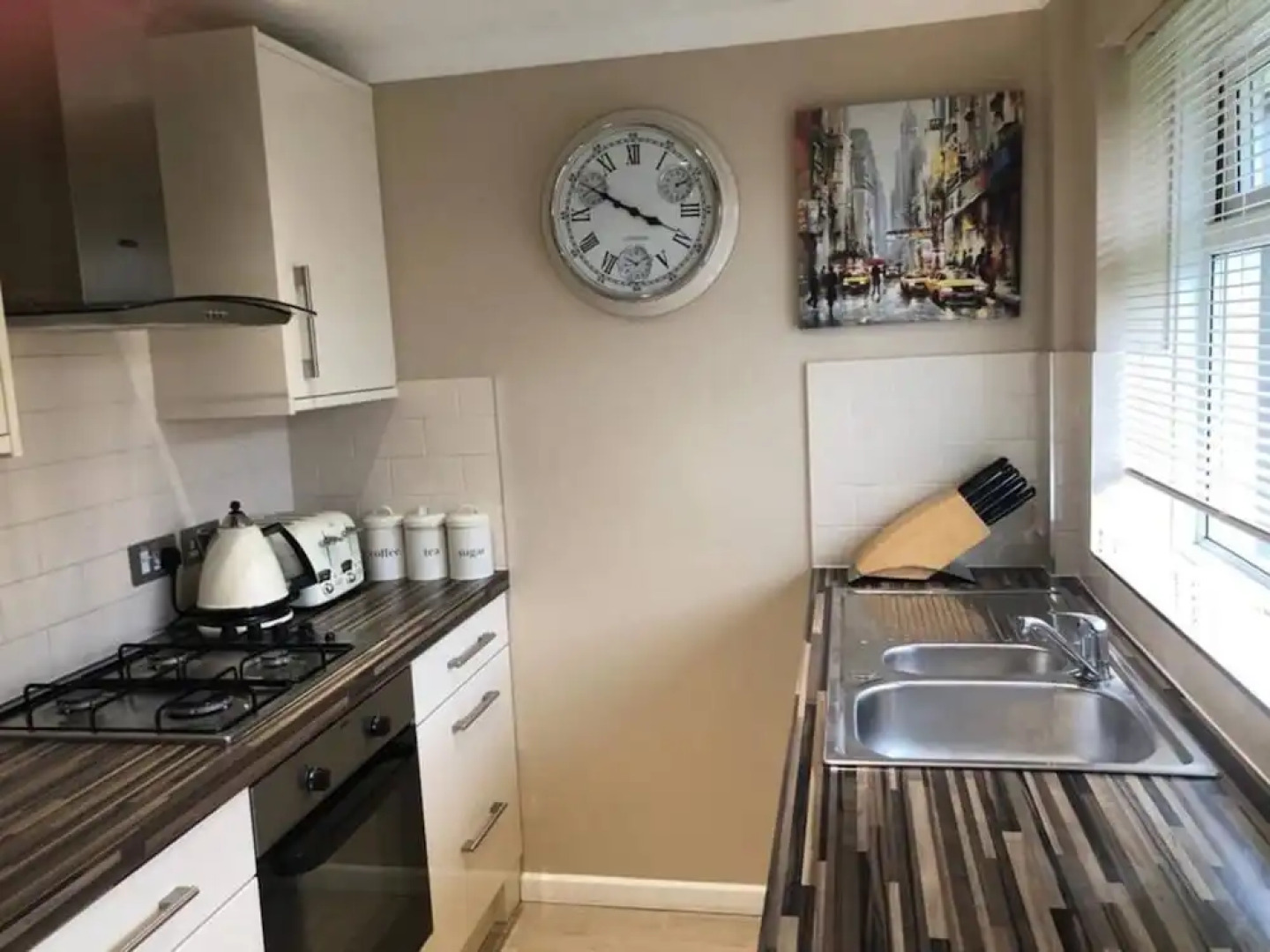 Bungalow 2 min Walk to Beach and sea Sleeps 6