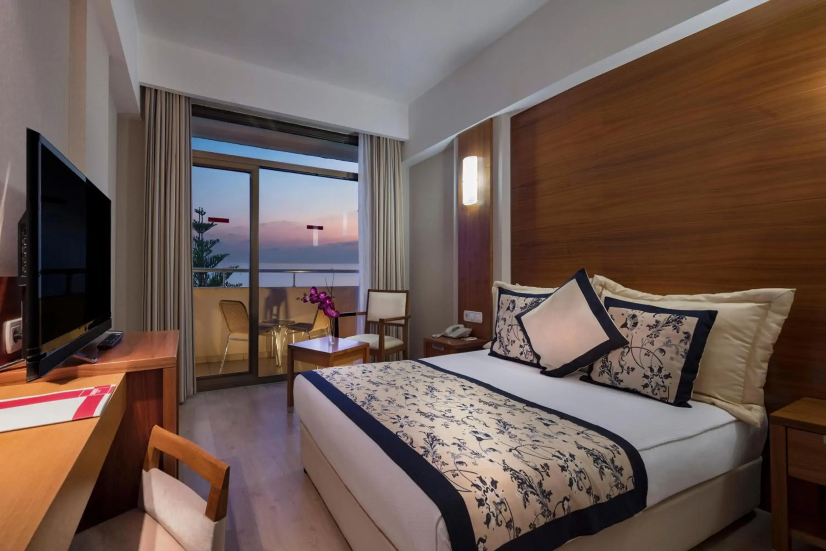 Trendy Side Beach (Adults Only, 16+)