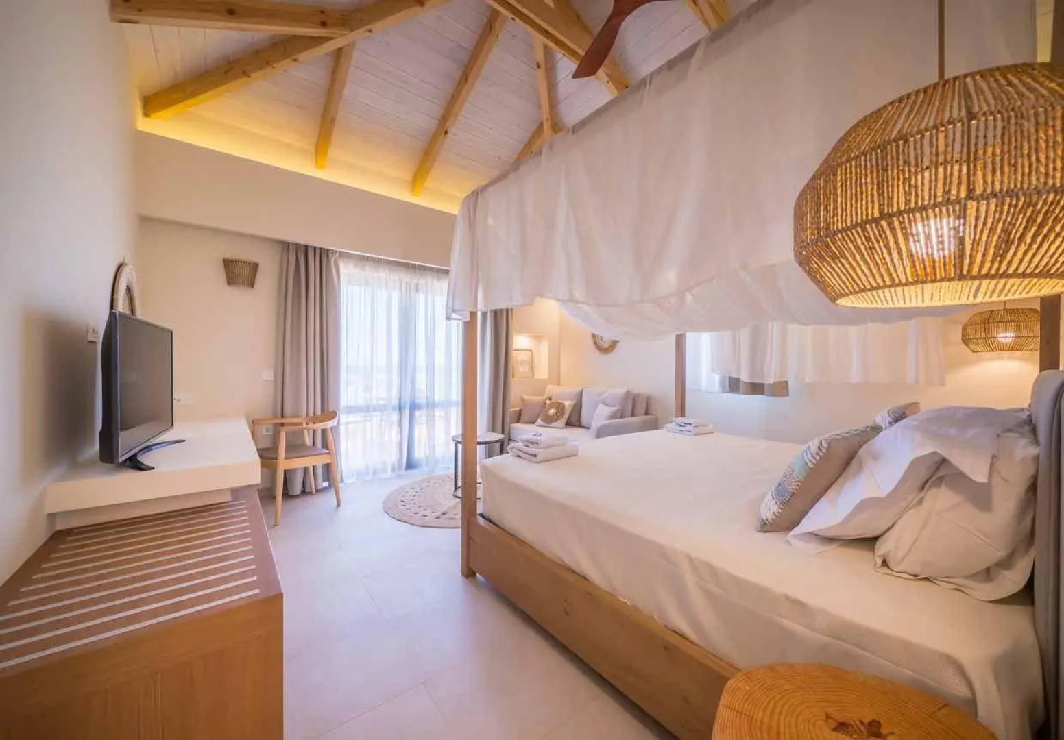 Porta Del Mar Beach Resort