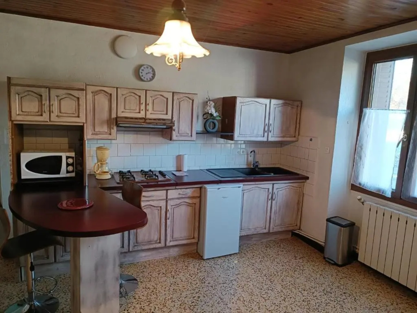 Joyeuse appart mas des chênes