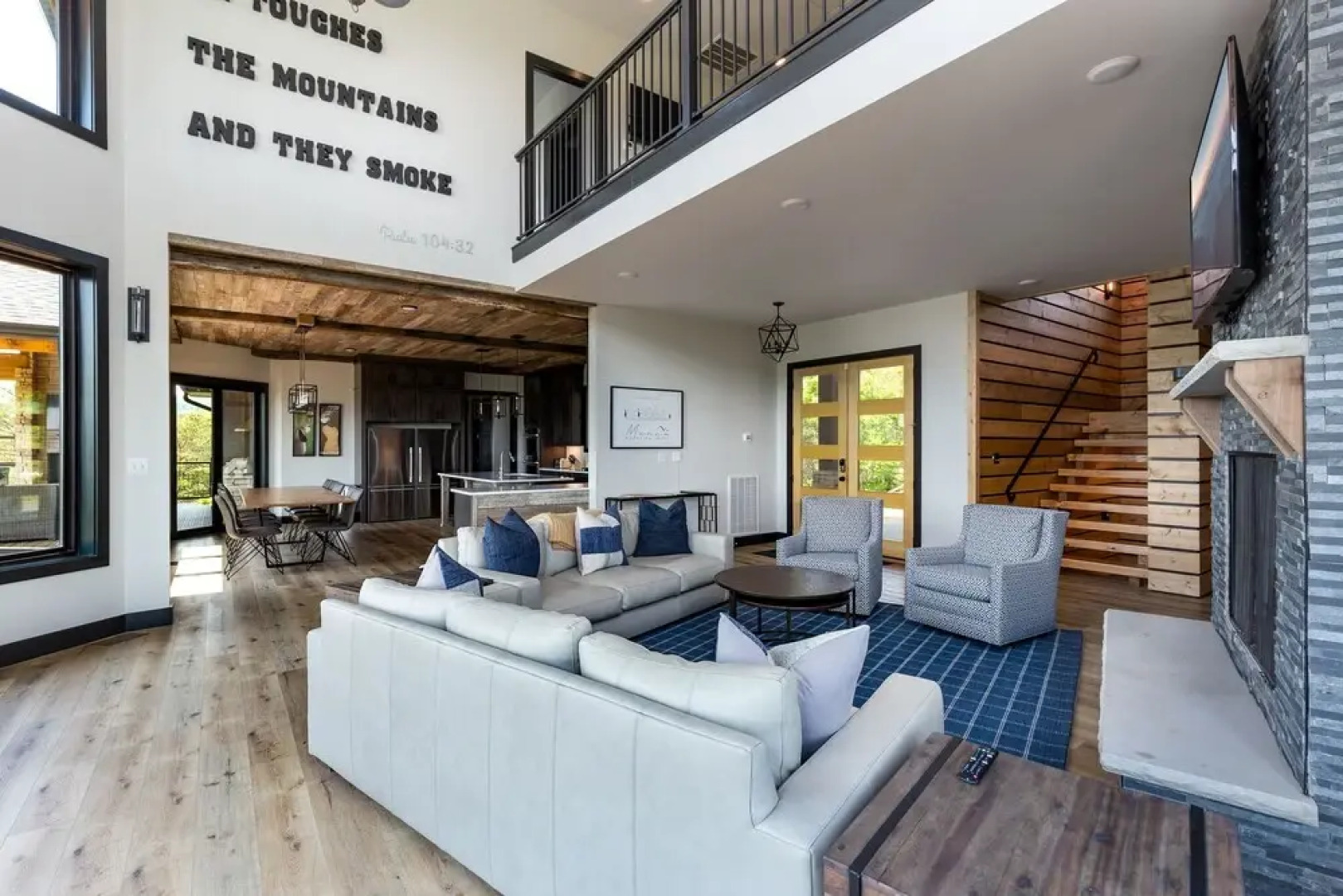 Manna Mountain Lodge