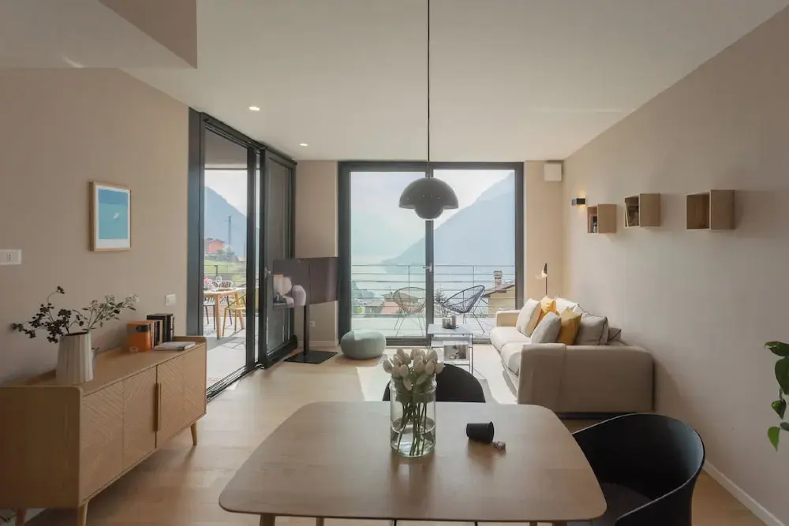 Residenza Maxim With Pool by Rent all Como